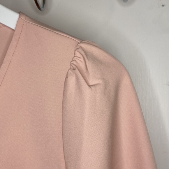 EUC pale pink blouse - Picture 5 of 8